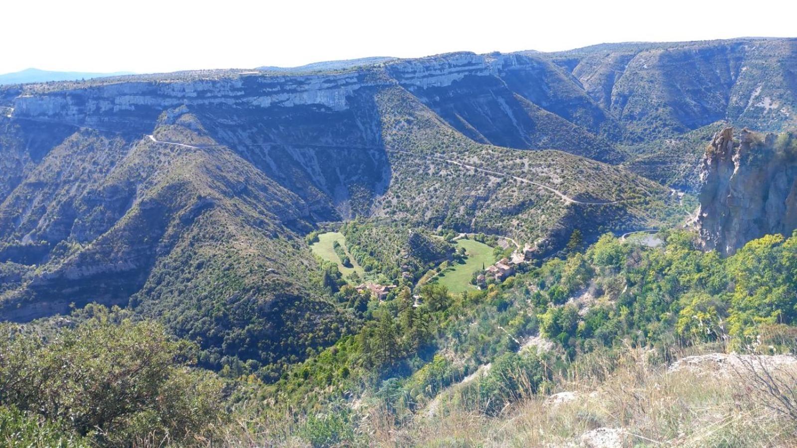 Entre Ciel Et Montagne Villa Bez-et-Esparon Bagian luar foto